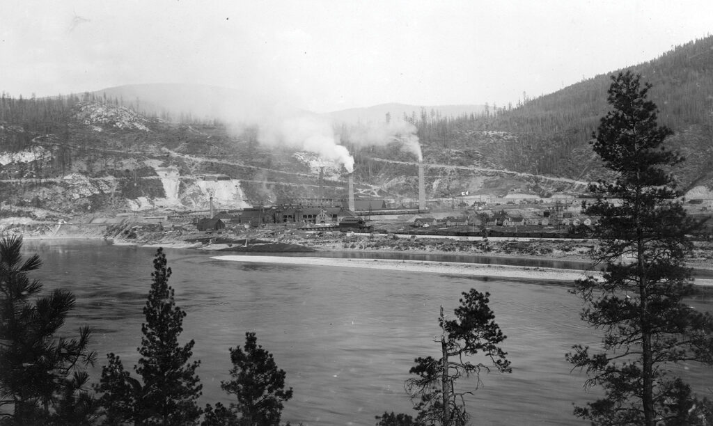 Northport Le Roi Smelter 1901