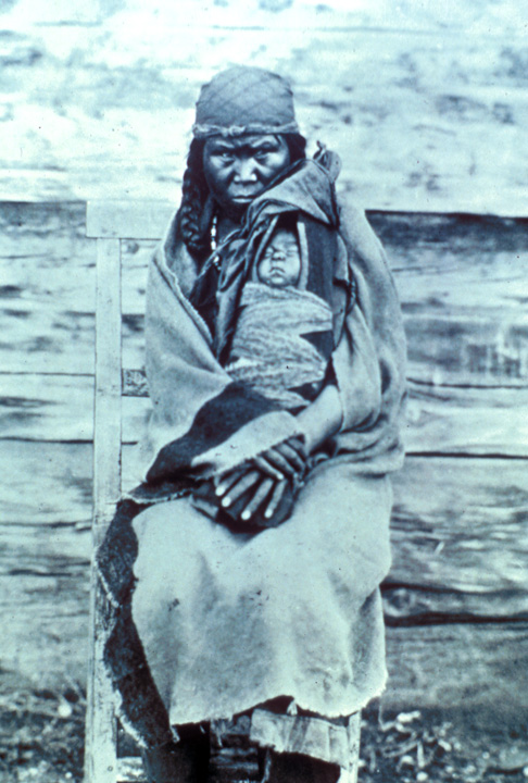 Historical photo native mother with child