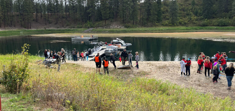 Lake Roosevelt Water Festival Brings Smiles and Knowledge to Students